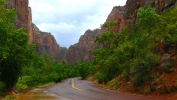 PICTURES/Zion Scenic Drive/t_Big Bend3.JPG